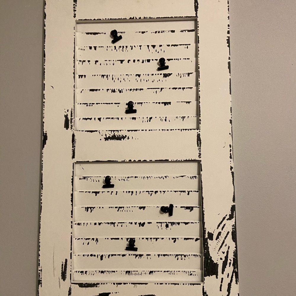 Wall picture hanger